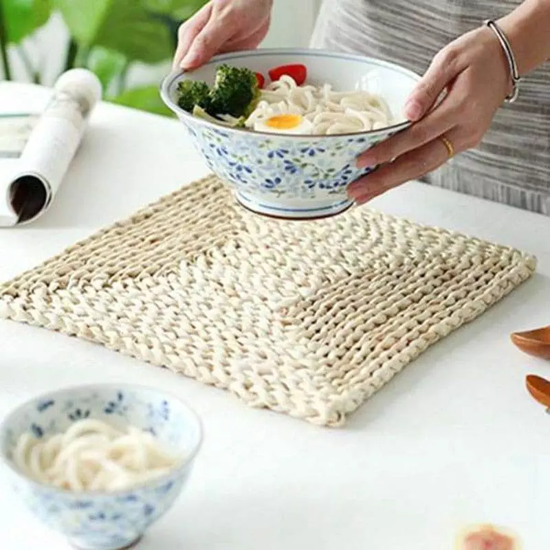 square wicker placemats 711